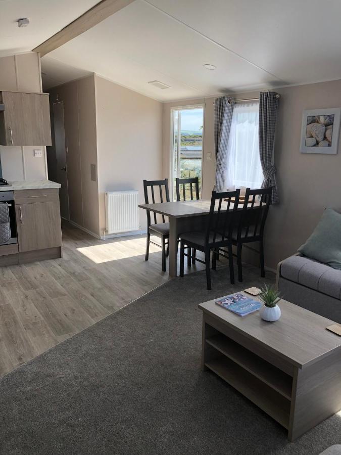 Tranquility No 42 Port Haverigg Marina 밀롬 외부 사진